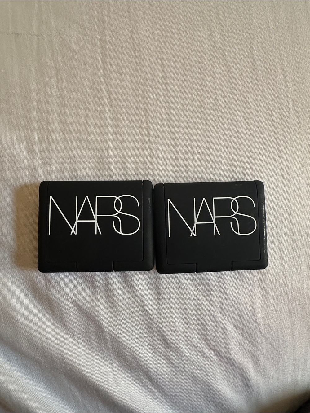 NARS mini blush in orgarms with With no box  - Set of 2